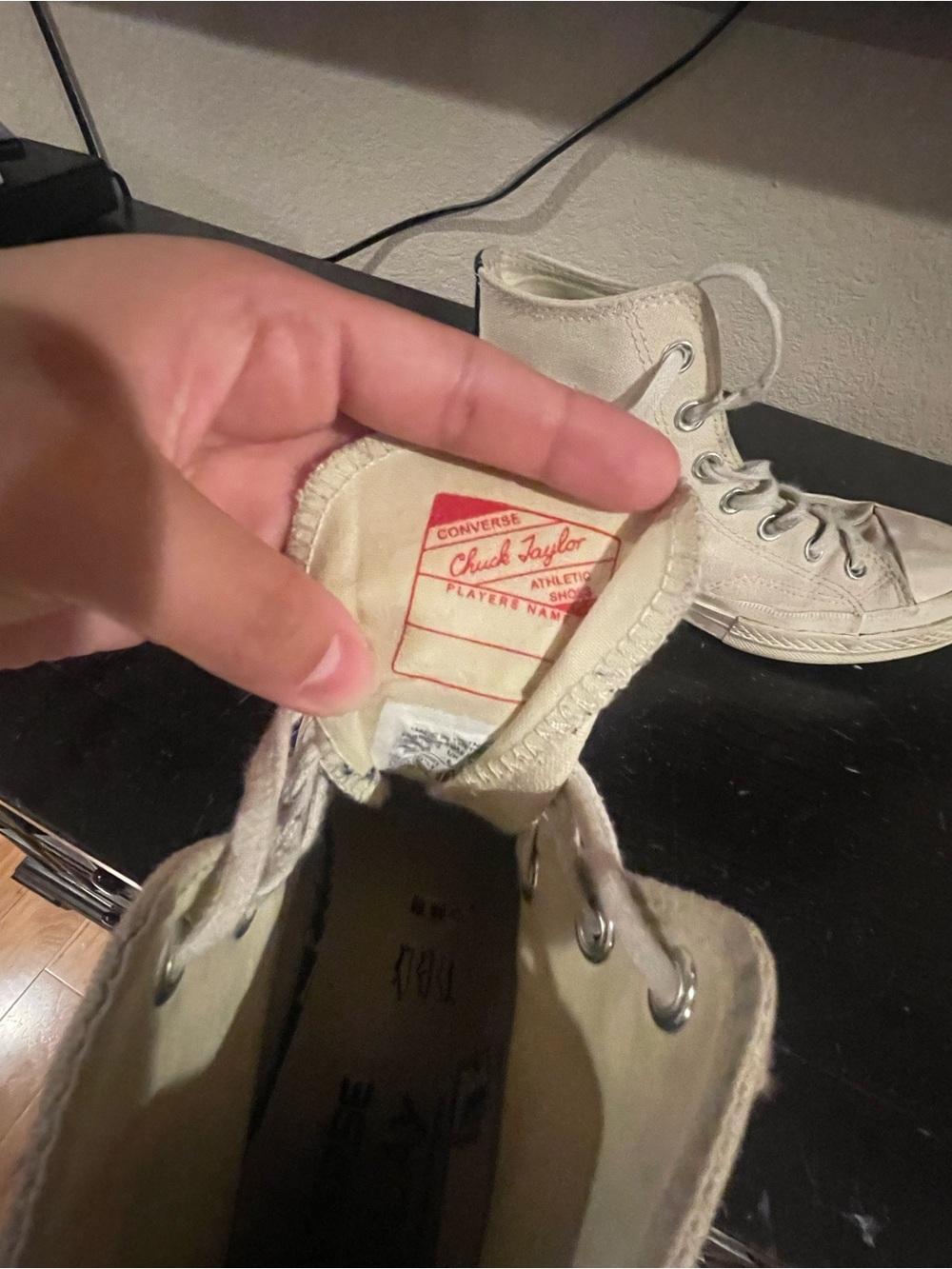 Heart Converse - Picture 2 of 14